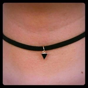 Black And Gold Triangle Choker New
